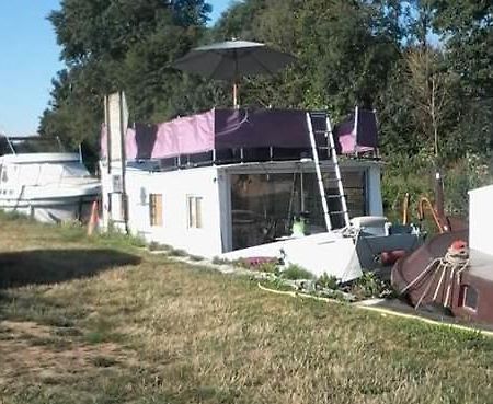 Bateau Houseboat Camille Otel Donchery Dış mekan fotoğraf