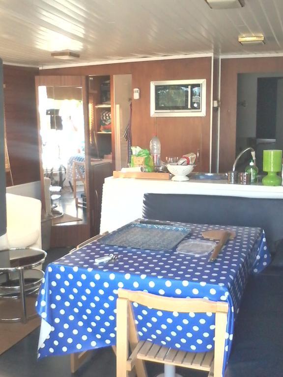 Bateau Houseboat Camille Otel Donchery Dış mekan fotoğraf